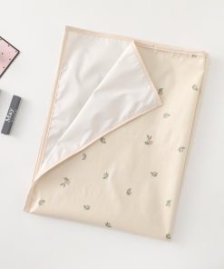 Tấm lót chống thấm cho trẻ sơ sinh 90x70 cm