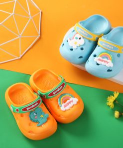 Dẹp sục khủng long đi trong nhà hoặc nhà tắm