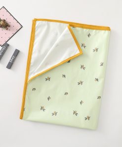 Tấm lót chống thấm cho trẻ sơ sinh 90x70 cm