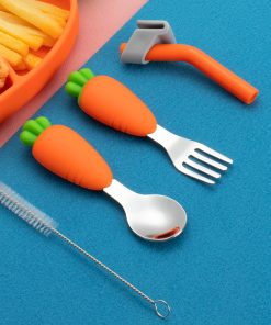 Khay ăn dặm silicon Carot cho bé kèm thìa dĩa, có đế hít, bát ăn dặm trẻ em