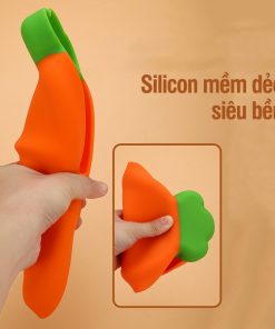 Khay ăn dặm silicon Carot cho bé kèm thìa dĩa, có đế hít, bát ăn dặm trẻ em