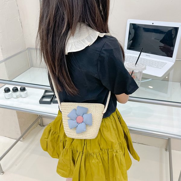 Túi xách rơm cho bé gái thời trang hiện đại