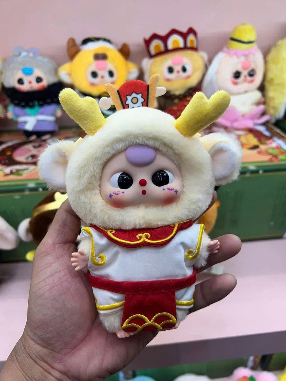 Baby Three Long vương